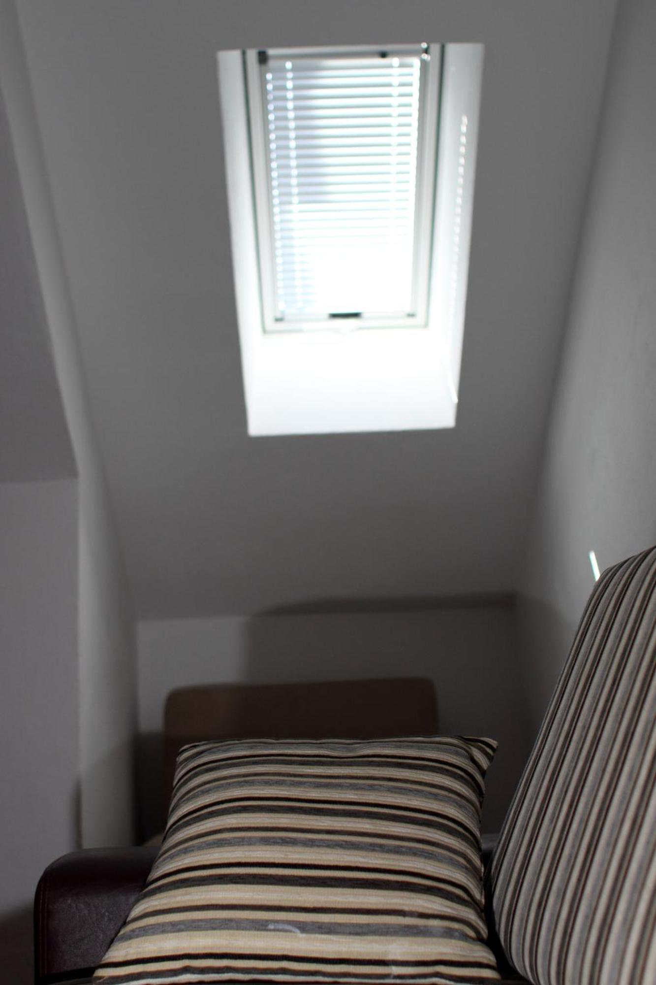 Apartments Vila Oksana Mimice Kamer foto